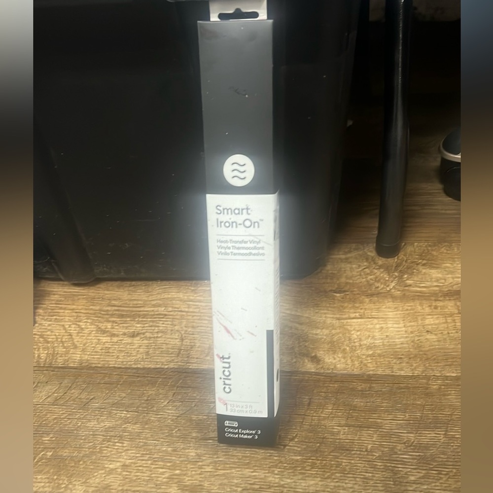 Cricut 3' Smart Iron-On Vinyl Black